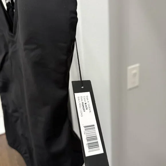 TA3 Swimwear Plungey Black One Piece Regular / Long LARGE BRAND NEW $178 MSRP - Picture 4 of 7